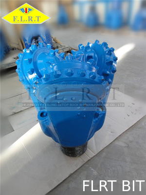 Giá tốt. IADC 517 Vonfram cacbua Chèn bit Vòng bi ma sát kín với bảo vệ Gage trực tuyến