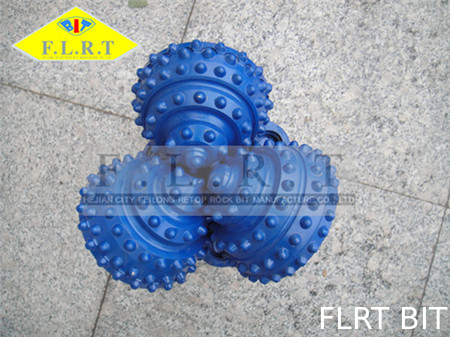 Giá tốt. Conical Chèn Tricon Rock Bit IADC 635 Màu xanh với vòng bi lăn kín trực tuyến