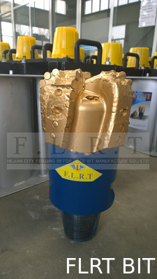Giá tốt. FLRT PDC Diamond Bit 12 1/4 FS19053I Với dao cắt trên API API-7-1 Tiêu chuẩn trực tuyến